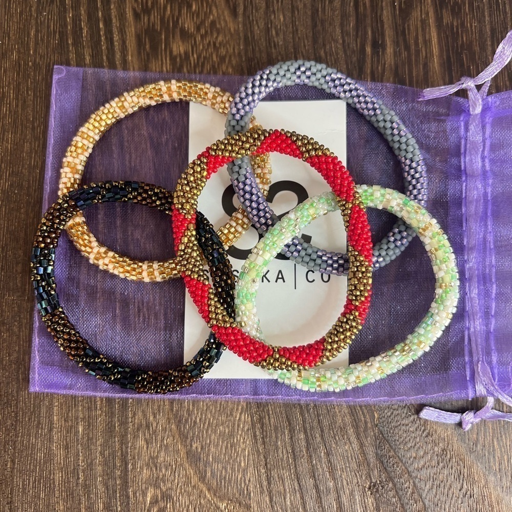 Sashka Co Beaded Bracelets Set of 5 B11